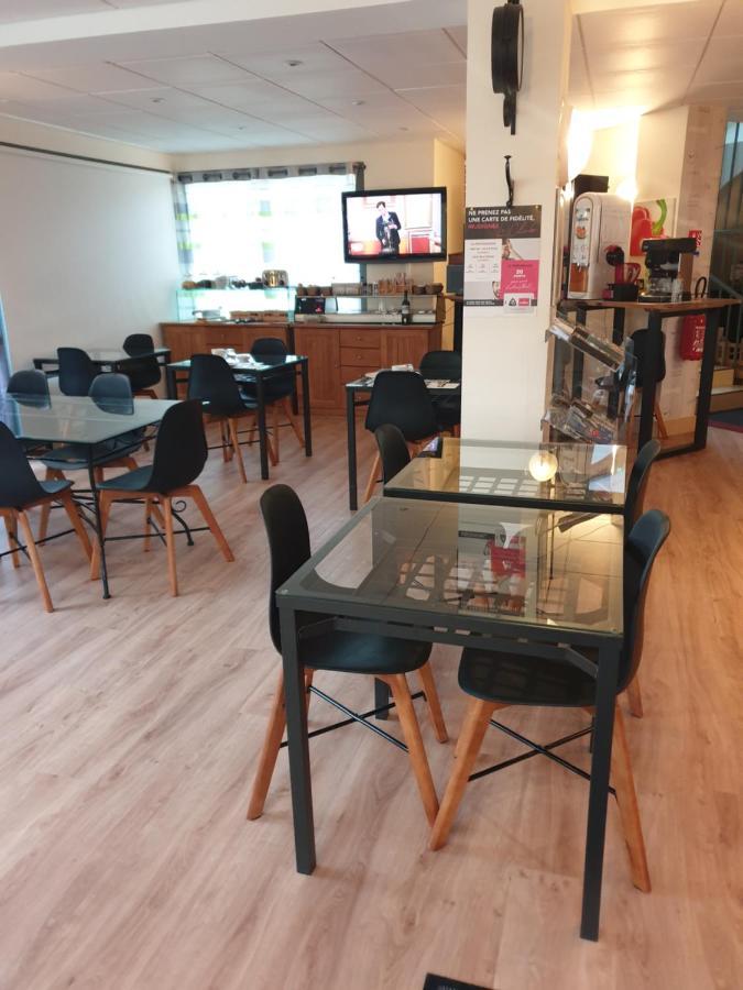 Fasthotel Le Rale Des Genets - Un Hotel Fh Collection Dun-sur-Meuse Екстериор снимка