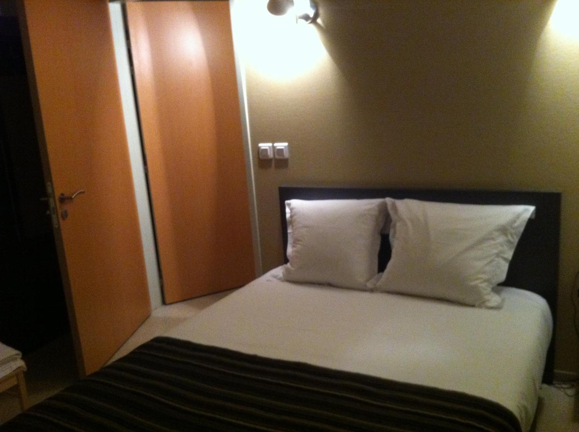 Fasthotel Le Rale Des Genets - Un Hotel Fh Collection Dun-sur-Meuse Екстериор снимка